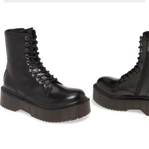 Jeffrey Campbell Sopas Lugged platform boots